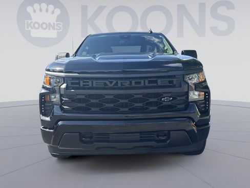 Used 2024 Chevrolet Silverado 1500 Custom image 11
