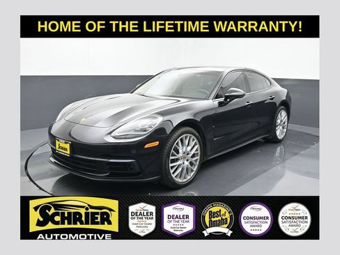 Used 2017 Porsche Panamera 4 AWD/4WD image 1