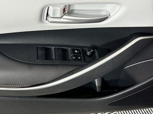 Used 2024 Toyota Corolla SE FWD image 14