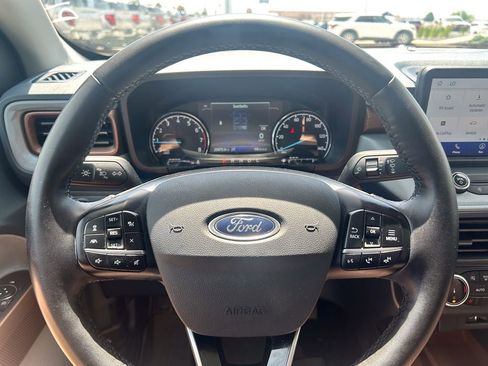 Used 2024 Ford Maverick Lariat w/ FX4 Off-Road Package AWD/4WD image 28