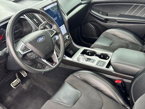 Used 2021 Ford Edge ST w/ Equipment Group 401A AWD/4WD image 9