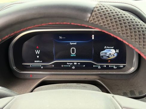 Used 2023 Chevrolet Tahoe RST w/ Luxury Package image 24