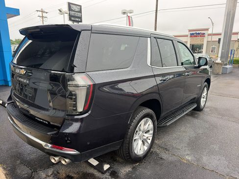 Used 2025 Chevrolet Tahoe Premier AWD/4WD image 4