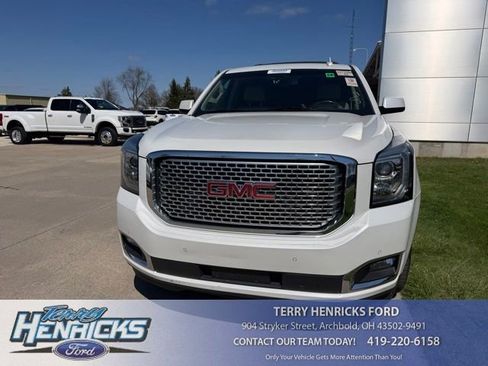 Used 2017 GMC Yukon Denali w/ Open Road Package image 1