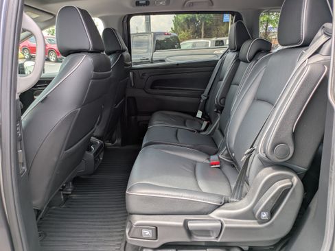 Certified 2024 Honda Odyssey Elite image 22