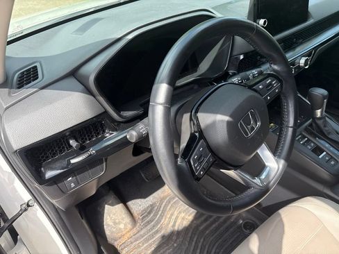 Used 2025 Honda CR-V EX-L image 12