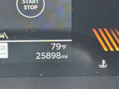 Used 2025 Kia K4 LXS image 9