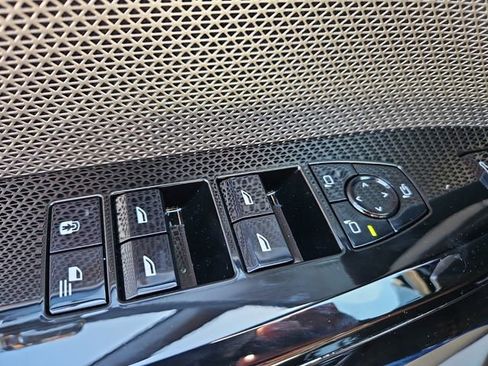 New 2025 BMW 760i xDrive AWD/4WD image 34