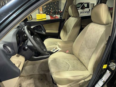 Used 2011 Toyota RAV4 4WD w/ Base L4 Extra Value Pkg image 15
