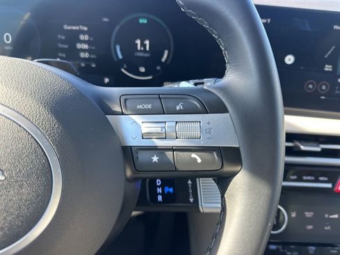 Used 2025 Hyundai Tucson SEL image 16