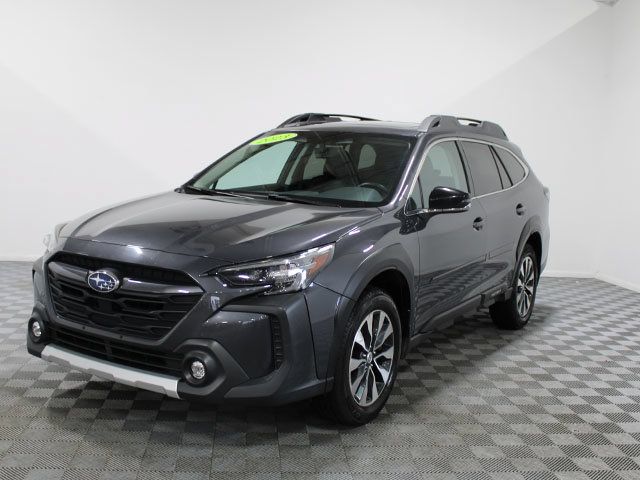 Used 2023 Subaru Outback Limited AWD/4WD image 2