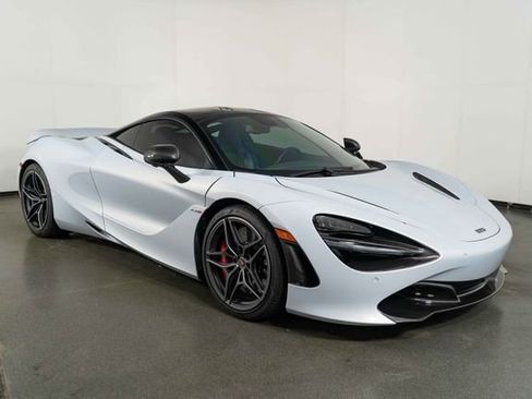 Used 2018 McLaren 720S Luxury RWD image 2