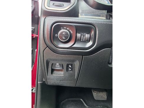 Used 2019 RAM 1500 Limited AWD/4WD image 27