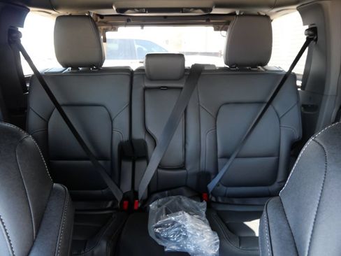 New 2026 Ford Bronco Big Bend AWD/4WD image 14
