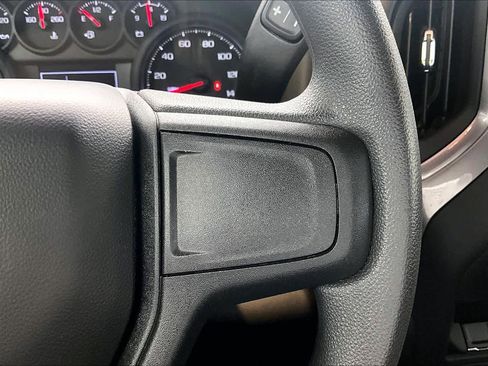 Used 2025 Chevrolet Silverado 1500 W/T w/ Z71 Off-Road Package image 24