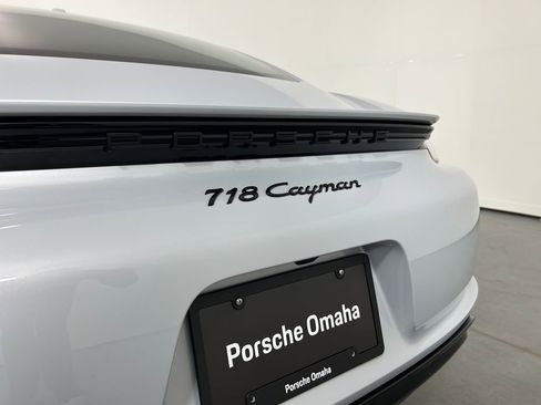Used 2024 Porsche 718 Cayman RWD image 26