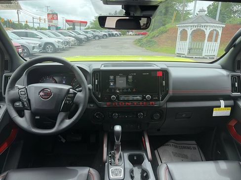 New 2026 Nissan Frontier PRO-4X w/ Pro Premium Package AWD/4WD image 13