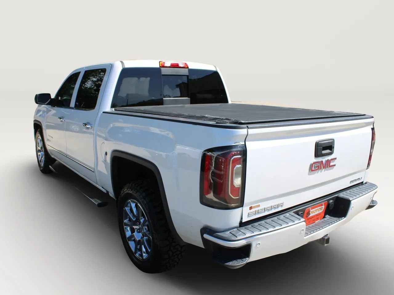 Used 2017 GMC Sierra 1500 Denali AWD/4WD image 6