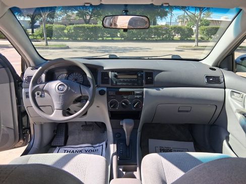 Used 2006 Toyota Corolla CE w/ Upgrade Pkg FWD image 14