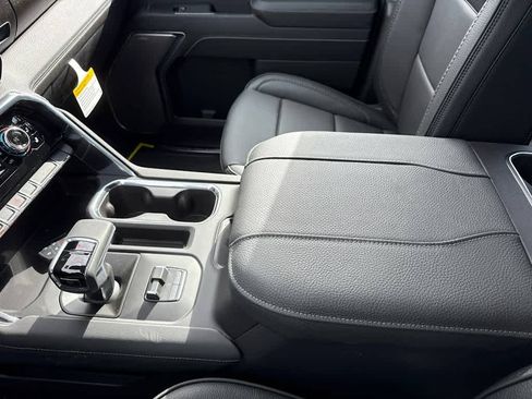 New 2026 GMC Sierra 1500 Denali w/ Denali Reserve Package image 23