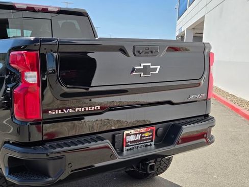 Certified 2024 Chevrolet Silverado 1500 ZR2 w/ Technology Package image 5
