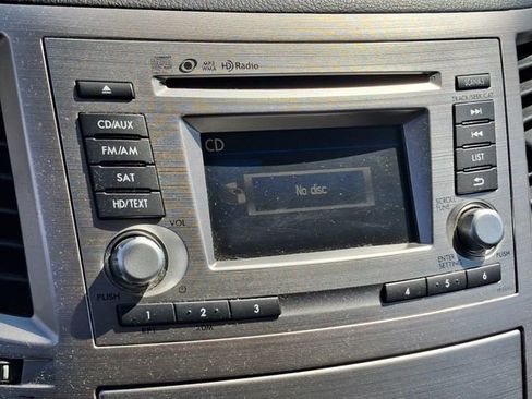 Used 2014 Subaru Outback 2.5i Premium w/ Moonroof Package AWD/4WD image 24