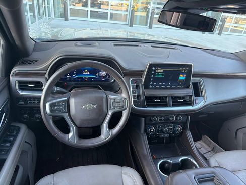 Used 2023 Chevrolet Tahoe Z71 w/ Z71 Off-Road Package AWD/4WD image 9