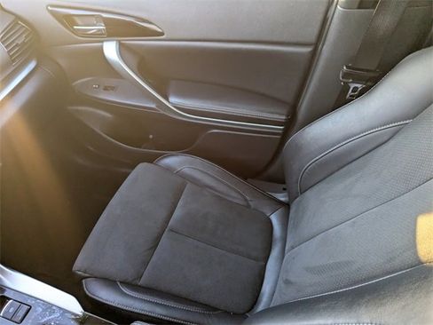 Used 2022 Mitsubishi Eclipse Cross SE image 17