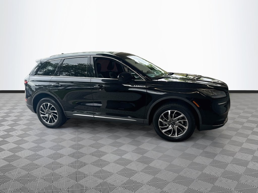 Used 2022 Lincoln Corsair FWD image 5