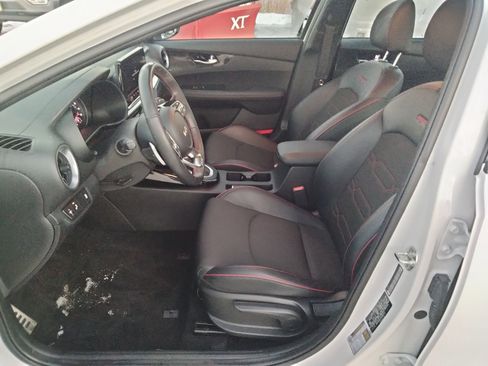 Used 2023 Kia Forte GT image 9