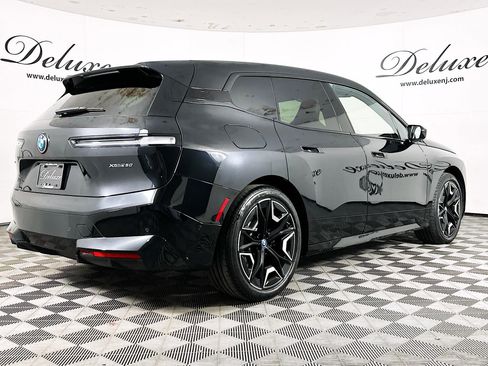 Used 2023 BMW iX xDrive50 w/ Ultimate Package 2 image 6