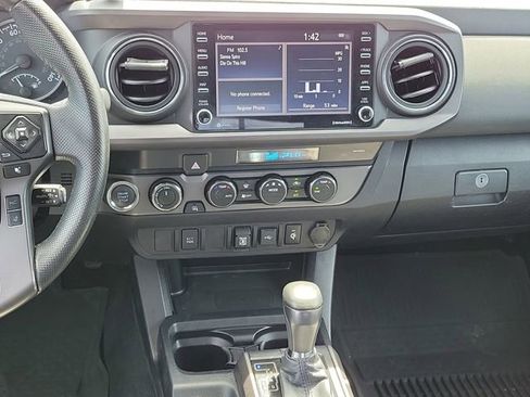 Used 2021 Toyota Tacoma TRD Sport AWD/4WD image 20