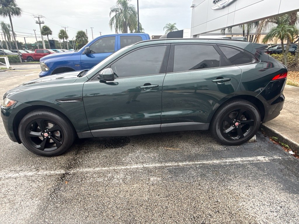 Used 2018 Jaguar F-PACE Premium AWD/4WD image 2