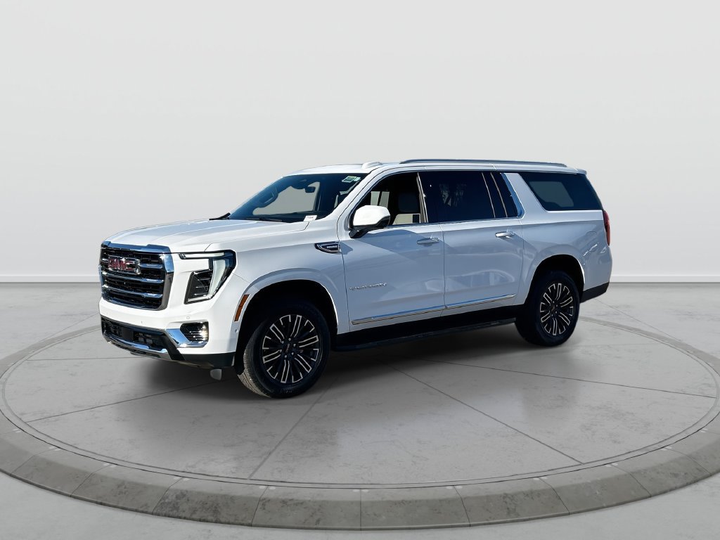 Used 2026 GMC Yukon XL Elevation w/ Elevation Premium Package AWD/4WD image 4