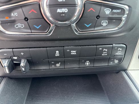 Used 2018 RAM 1500 Big Horn AWD/4WD image 15