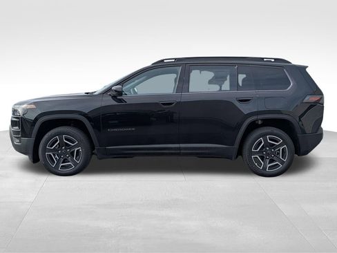 New 2026 Jeep Cherokee Laredo AWD/4WD image 3