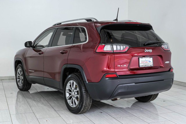 Used 2020 Jeep Cherokee Latitude Plus w/ Cold Weather Group AWD/4WD image 8