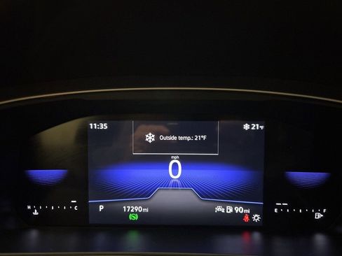 Used 2024 Volkswagen Tiguan SE R-Line image 15