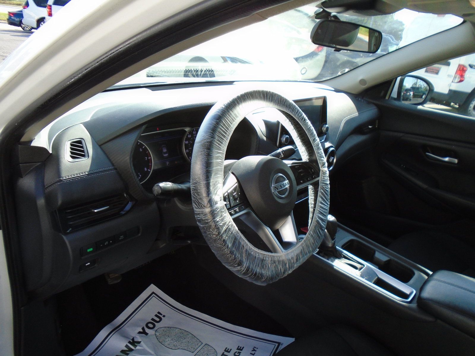 Used 2022 Nissan Sentra SV FWD image 13