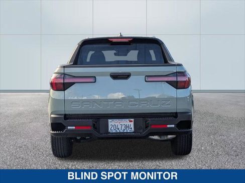 Used 2025 Hyundai Santa Cruz SEL image 4