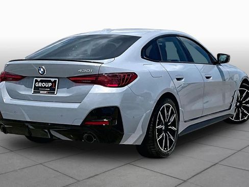 Used 2025 BMW 430i w/ M Sport Package RWD image 12
