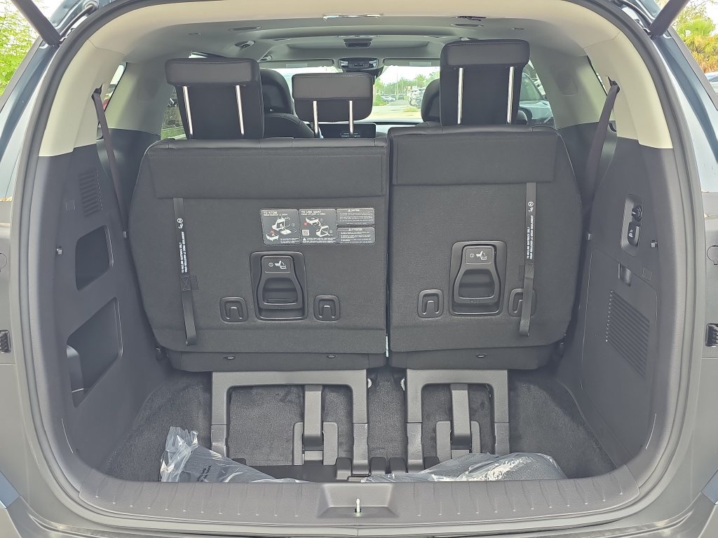 New 2026 Kia Carnival SX Prestige FWD image 10