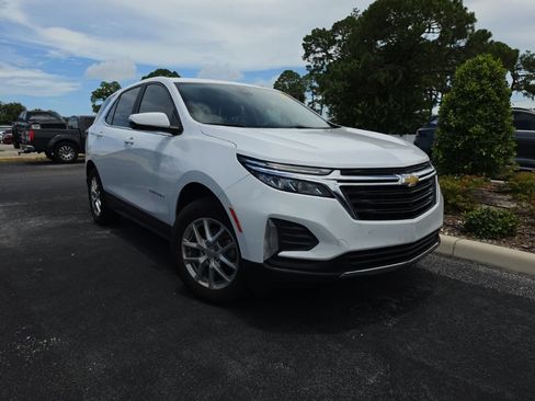 Used 2024 Chevrolet Equinox LT FWD image 3