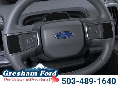 New 2025 Ford Expedition Active image 13