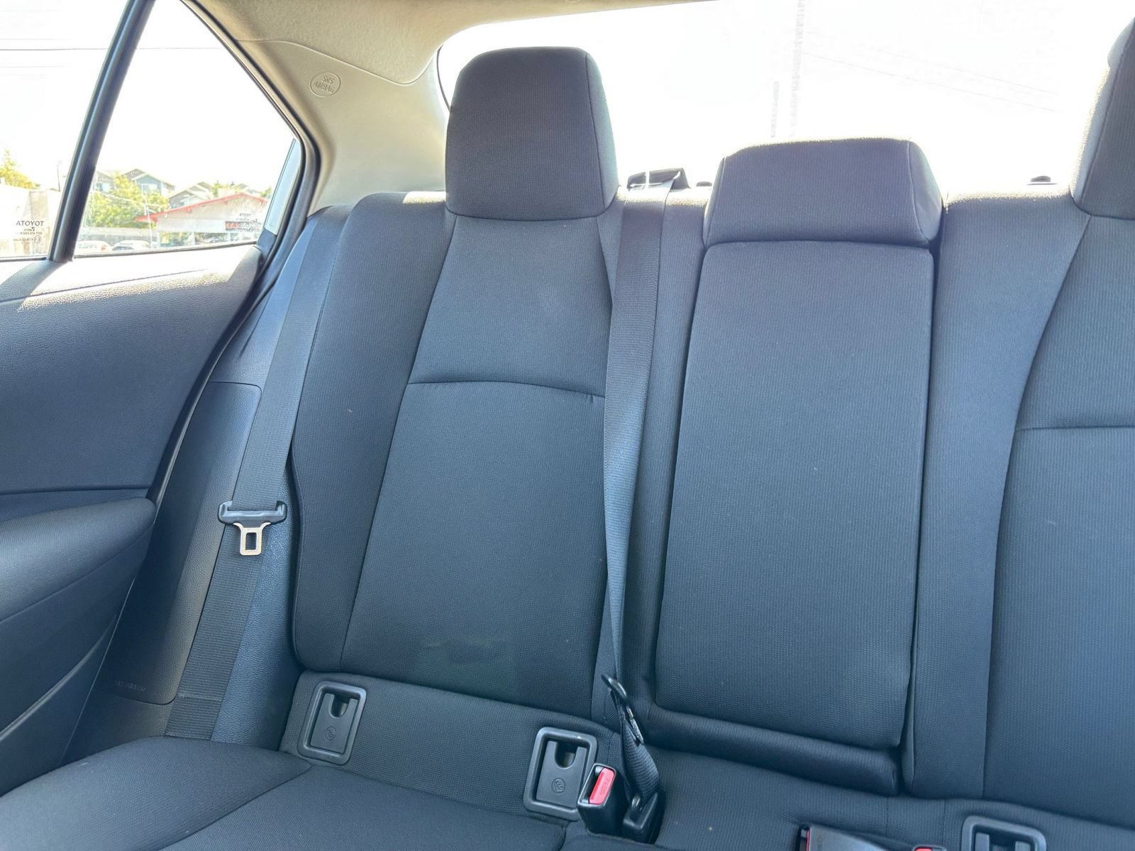 Used 2025 Toyota Corolla LE FWD image 36