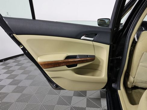 Used 2012 Honda Accord EX image 14