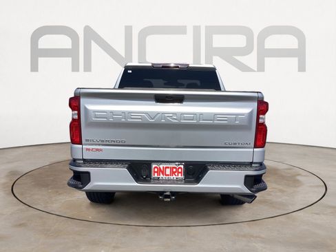 Used 2020 Chevrolet Silverado 1500 Custom w/ Custom Value Package RWD image 11