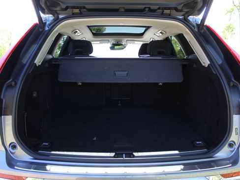 Used 2021 Volvo XC60 T6 Inscription AWD/4WD image 21