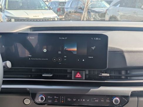 New 2026 Kia Carnival LXS FWD image 18