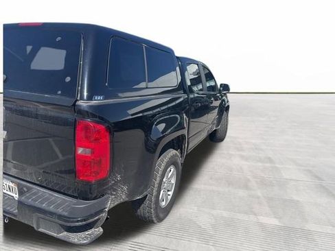 Used 2019 Chevrolet Colorado W/T w/ WT Convenience Package AWD/4WD image 3